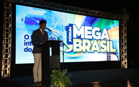 WhatsApp Image 2021-10-26 at 14.09.44 Fórum Mega Brasil reúne ministro Tarcísio, deputado Zé Vitor e lideranças da região